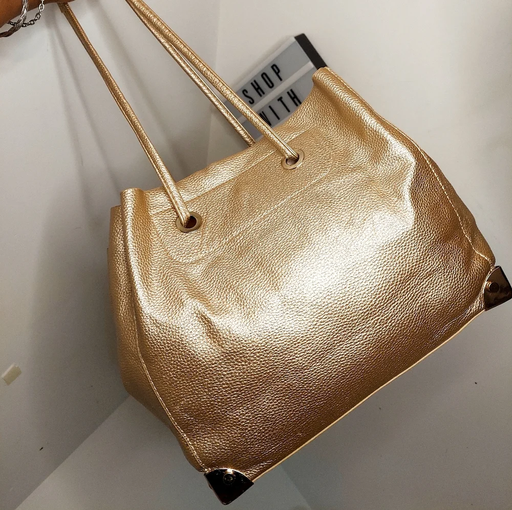Gold bag - Picture 8 of 11